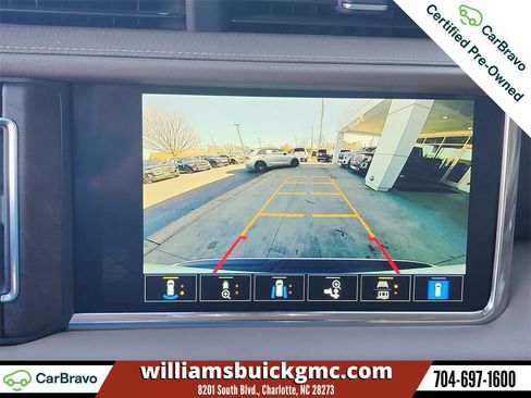 Used 2023 GMC Yukon Denali image 16