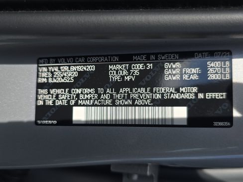 Used 2022 Volvo XC60 B5 Inscription image 33