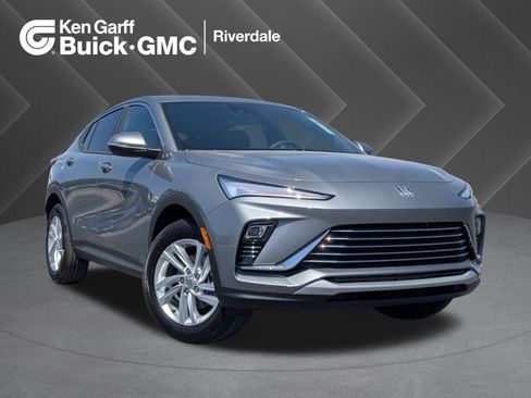 New 2025 Buick Envista Preferred image 1