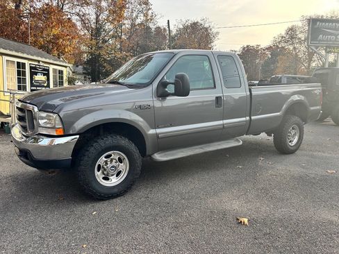 Used 2002 Ford F350 Lariat image 6