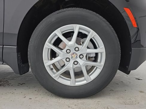 Used 2024 Chevrolet Equinox LT AWD/4WD image 18