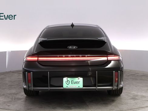 Used 2024 Hyundai Ioniq 6 Limited RWD image 15