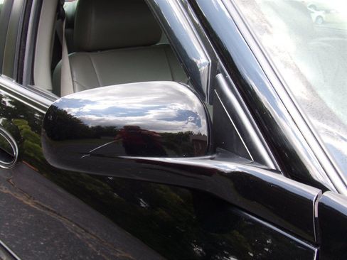 Used 2004 Chevrolet Impala SS w/ Preferred Equipment Group FWD image 14