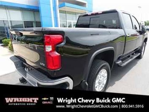 Used 2024 Chevrolet Silverado 3500 LTZ image 3