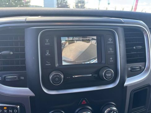 Used 2024 RAM 1500 Classic SLT AWD/4WD image 16