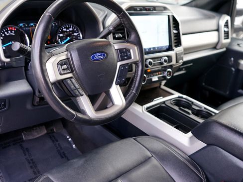 Used 2022 Ford F250 Lariat w/ FX4 Off-Road Package image 11