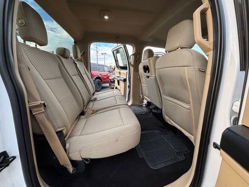 Used 2019 Ford F150 XLT w/ Max Trailer Tow Package image 18