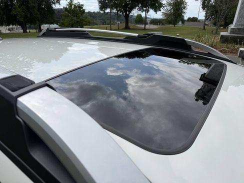 Used 2020 Subaru Outback Touring XT AWD/4WD image 40
