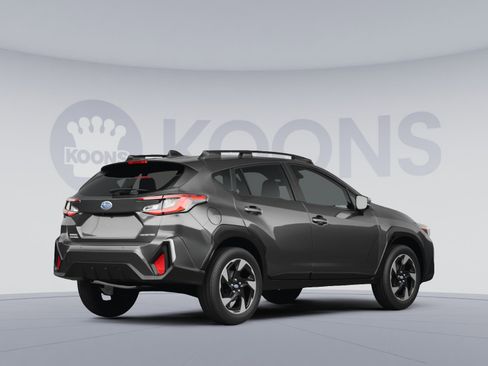Used 2024 Subaru Crosstrek 2.5i Limited w/ Crosstrek Mirror Package AWD/4WD image 4