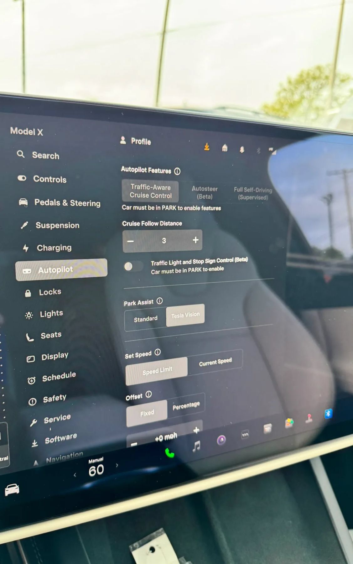 Used 2022 Tesla Model X AWD/4WD image 32