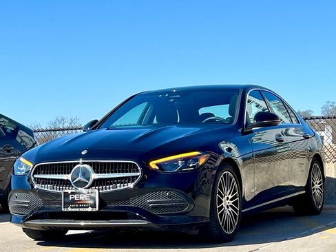 Used 2023 Mercedes-Benz C 300 4MATIC Sedan image 4
