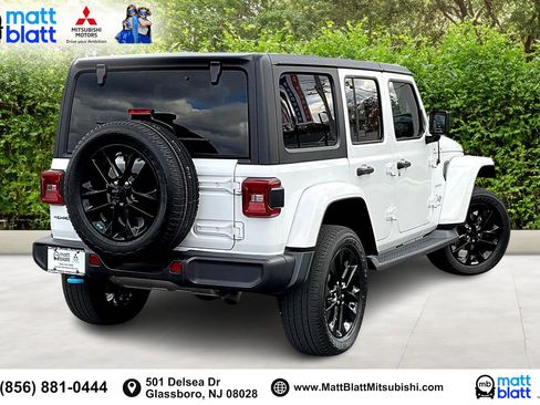 Used 2023 Jeep Wrangler Unlimited Sahara w/ Cold Weather Group image 14