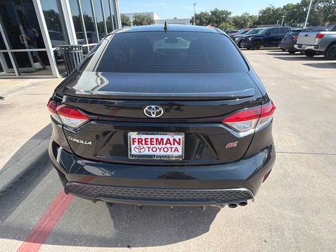 Used 2020 Toyota Corolla SE FWD image 7