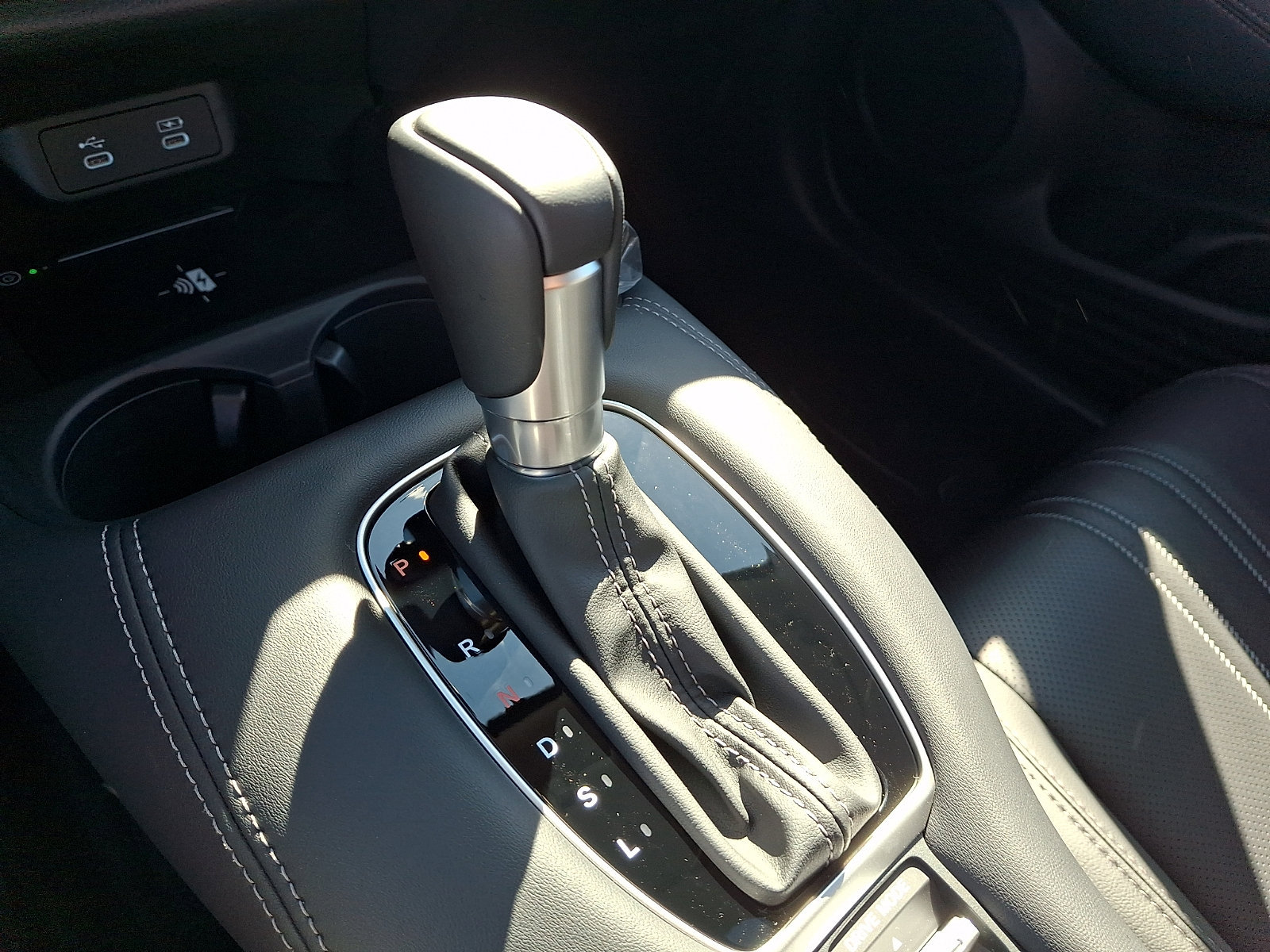 New 2027 Honda HR-V EX-L image 7