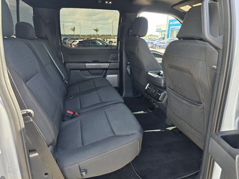 Used 2022 Ford F150 XLT w/ Equipment Group 302A High AWD/4WD image 18