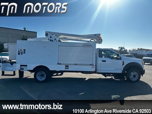 Used 2019 Ford F550 2WD Regular Cab Super Duty image 15