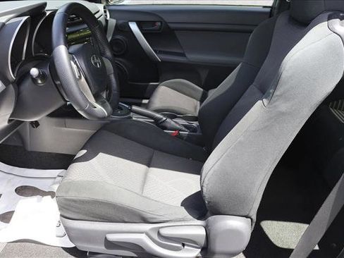 Used 2011 Scion tC FWD image 11