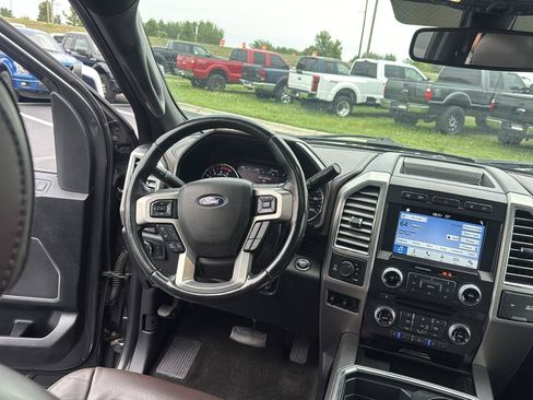 Used 2017 Ford F250 Platinum w/ Platinum Ultimate Package AWD/4WD image 26