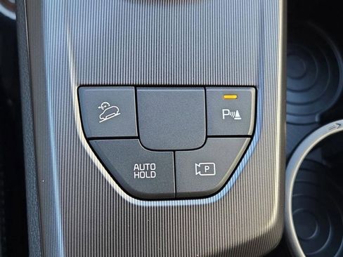 New 2026 Kia Sportage EX w/ EX Panoramic Sunroof Package image 32