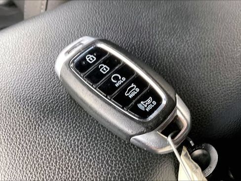 Certified 2021 Hyundai Elantra SEL FWD image 13