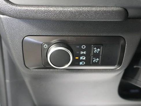 Used 2025 Ford Escape Active AWD/4WD image 16