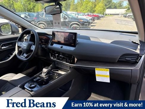 New 2026 Nissan Rogue Platinum w/ Platinum Premium Package AWD/4WD image 25