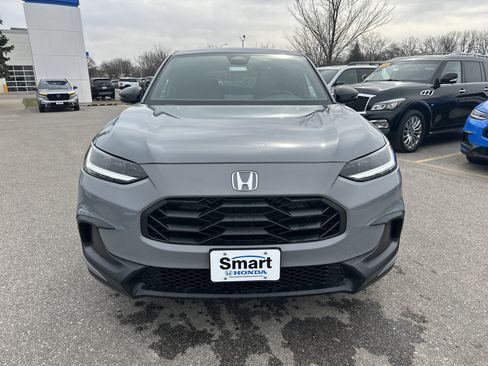 Certified 2025 Honda HR-V Sport image 8