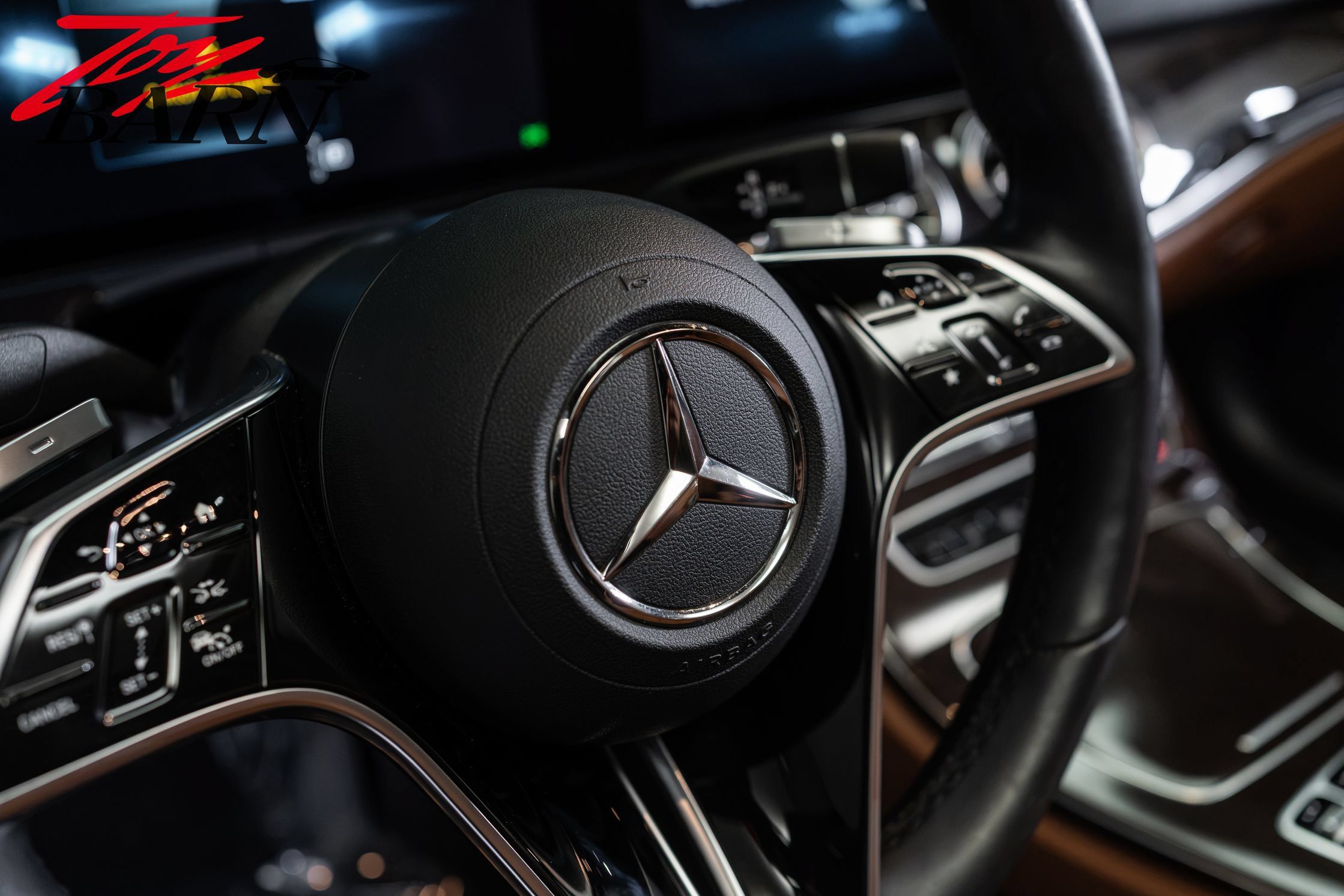 Used 2022 Mercedes-Benz E 450 4MATIC Cabriolet image 37
