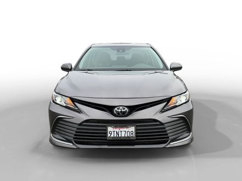 Used 2024 Toyota Camry LE image 8