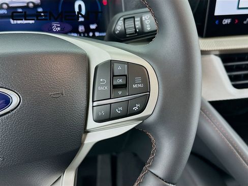 New 2026 Ford Explorer Active AWD/4WD image 16
