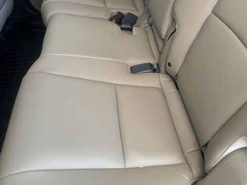 Used 2021 Honda Pilot EX-L image 13