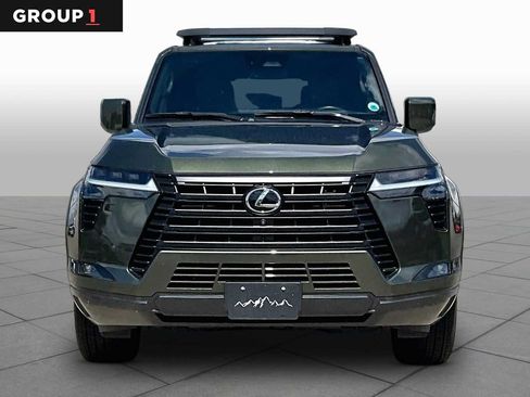 Certified 2024 Lexus GX 550 w/ Accessory Package (31) AWD/4WD image 4