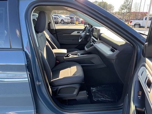 New 2026 Ford Explorer Active image 23