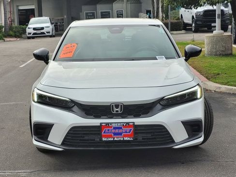 Used 2024 Honda Civic Sport image 3