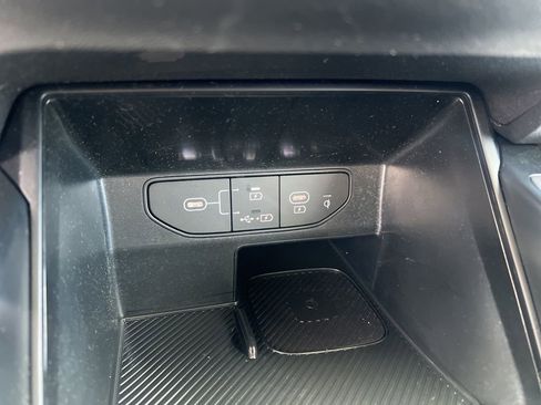 Certified 2025 Kia Sorento S w/ Panoramic Sunroof Package image 58