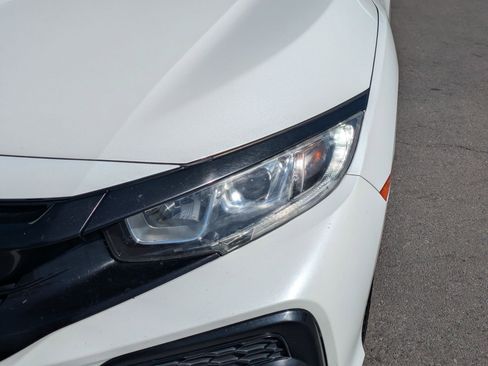 Used 2018 Honda Civic EX image 12