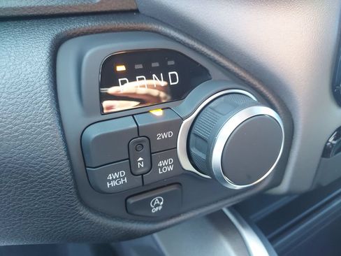 New 2026 RAM 1500 Express AWD/4WD image 24