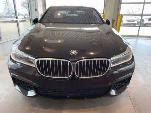 Used 2018 BMW 750i xDrive 750i xDrive image 7