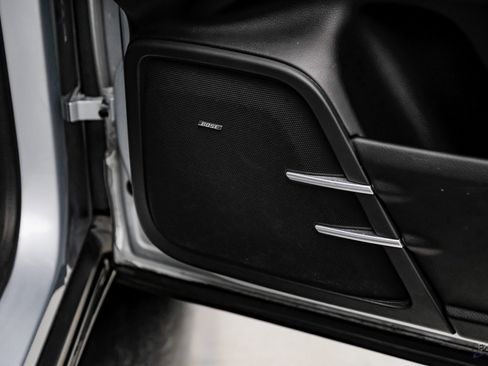 Used 2017 Porsche Cayenne S image 77