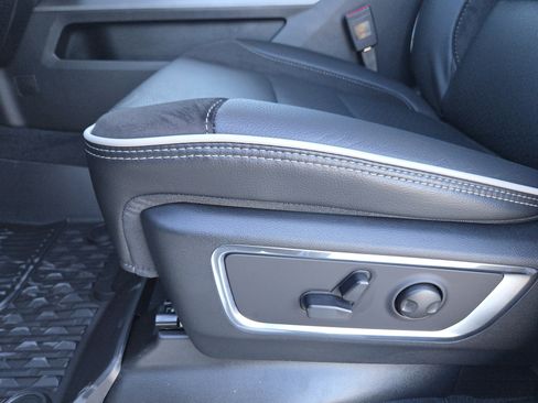 New 2026 RAM 1500 Laramie w/ Night Edition image 21