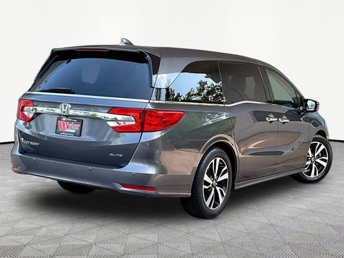 Used 2018 Honda Odyssey Elite image 6