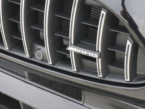 Used 2024 Mercedes-Benz C 43 AMG 4MATIC Sedan image 3