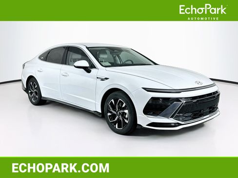Used 2024 Hyundai Sonata SEL FWD image 1