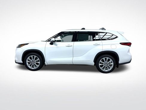 Used 2023 Toyota Highlander Limited AWD/4WD image 11