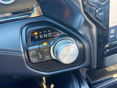 Used 2023 RAM 1500 Limited w/ Body Color Bumper Group image 28