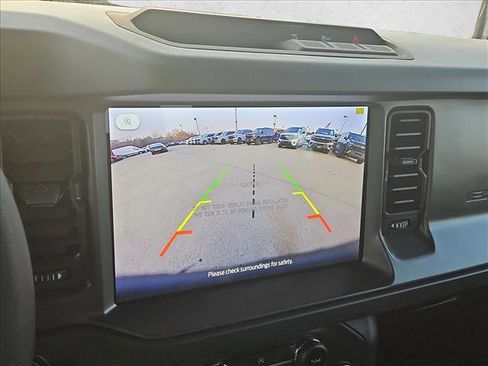 New 2025 Ford Bronco 4-Door image 13