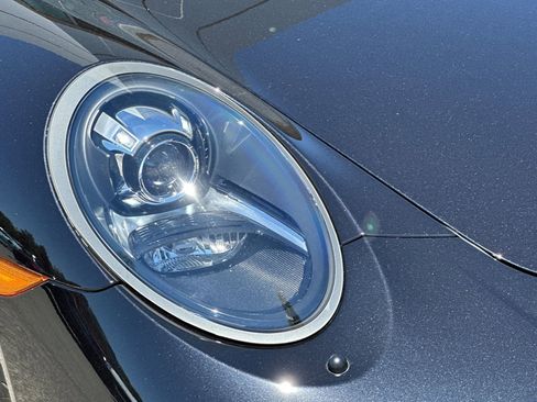 Used 2017 Porsche 911 Targa 4 GTS image 40