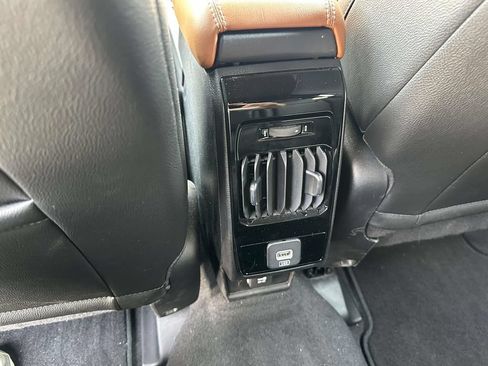 Used 2024 Jeep Compass Limited AWD/4WD image 13