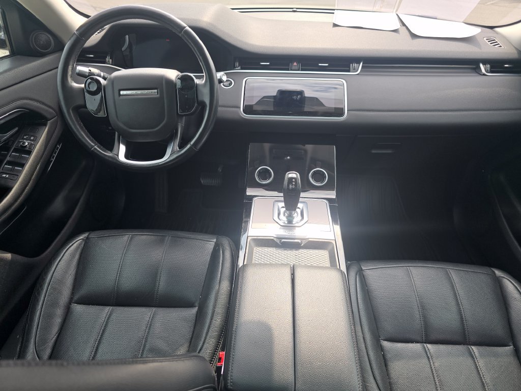 Used 2020 Land Rover Range Rover Evoque SE AWD/4WD image 21