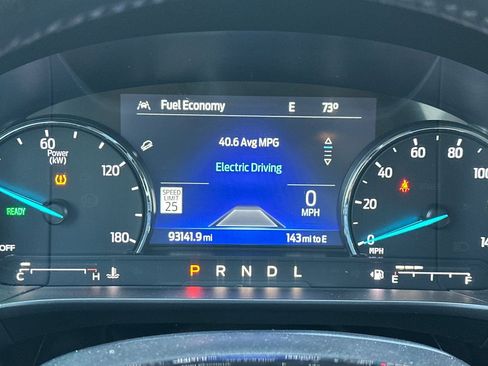 Used 2021 Ford Escape SE w/ SE Sport Appearance Package FWD image 24